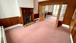 Photo 11- click for photo gallery